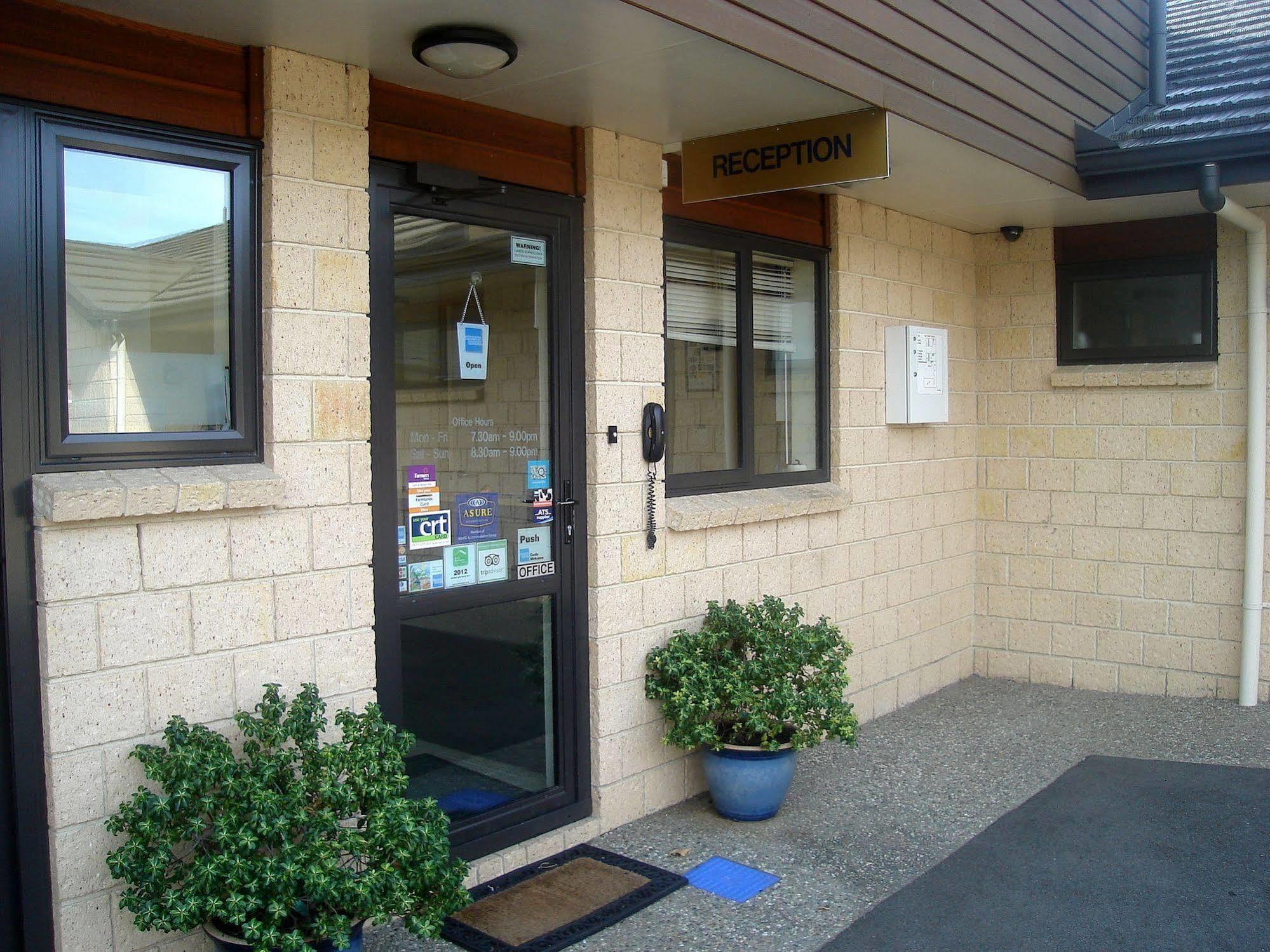 Asure Central Gold Motel Cromwell Bagian luar foto